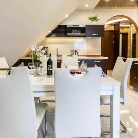 아파트 Apartament Monaco Vip *